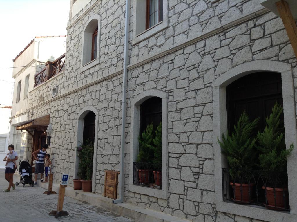 Golden Stone Butik Otel Çeşme Esterno foto